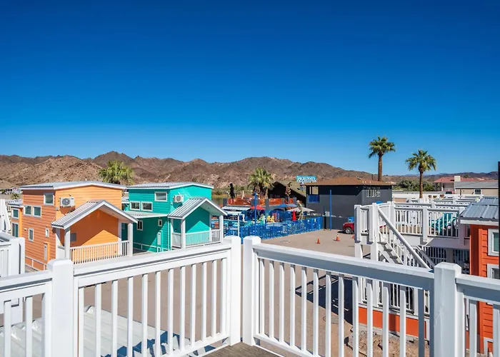 Happy Our! At Roadrunner Holiday home *